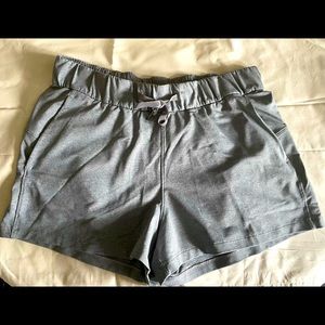Lululemon drawstring shorts sz8